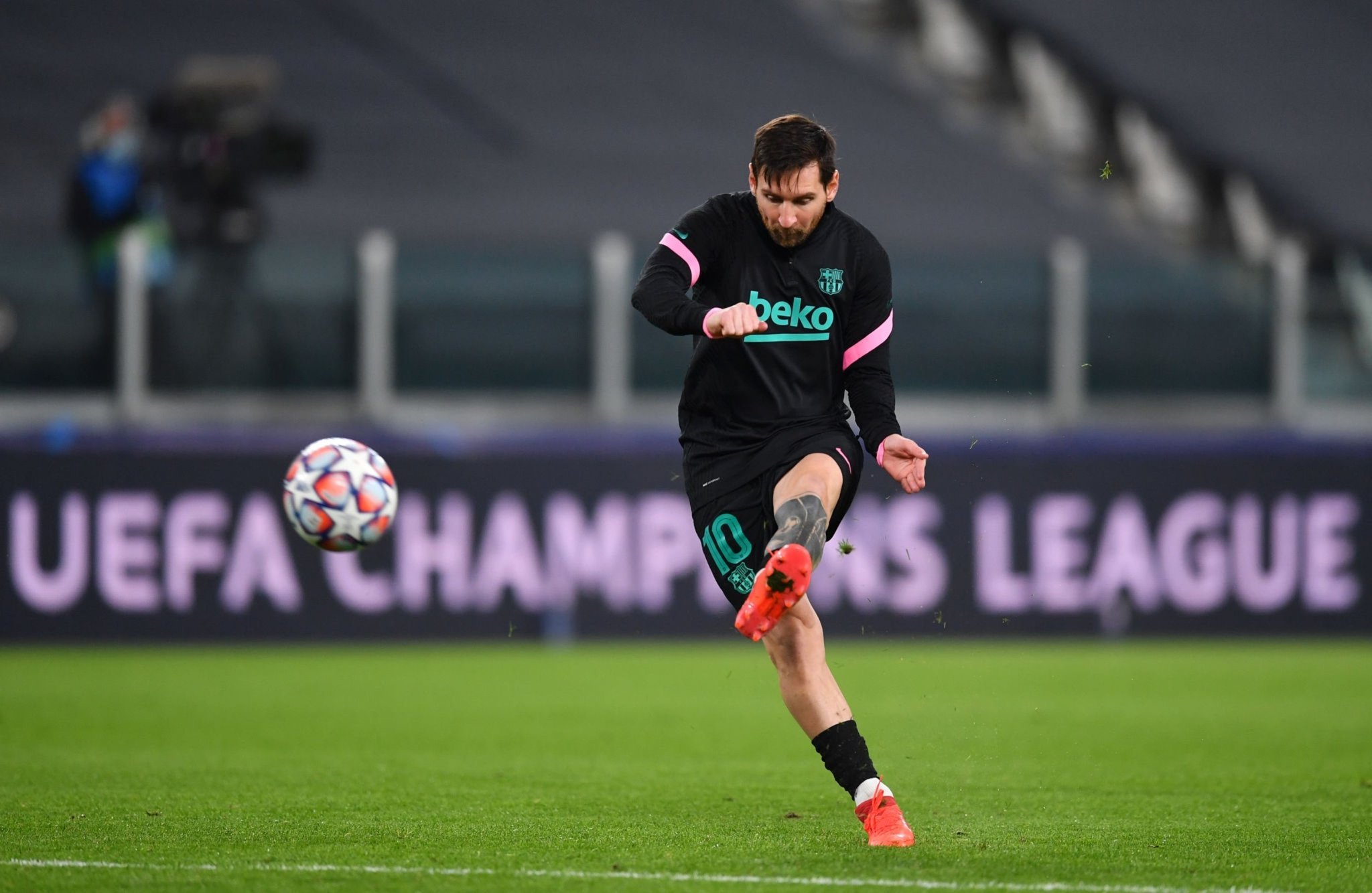 受伤的同胞 受伤的同胞